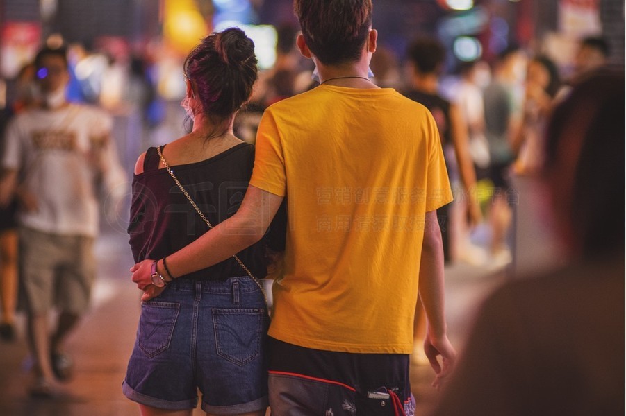 广州出轨调查机构：夫妻双方都没有工作,离婚孩子归谁继承房产？
